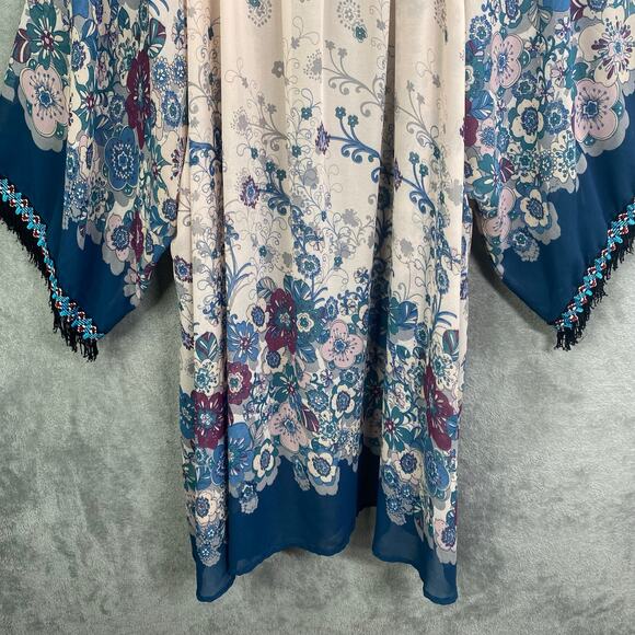 Umgee‎ Kimono Size M/L Floral Fringe Indie Boho Chic Fairy Grunge Festival - Picture 11 of 13